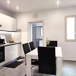 La Maison De Genevieve