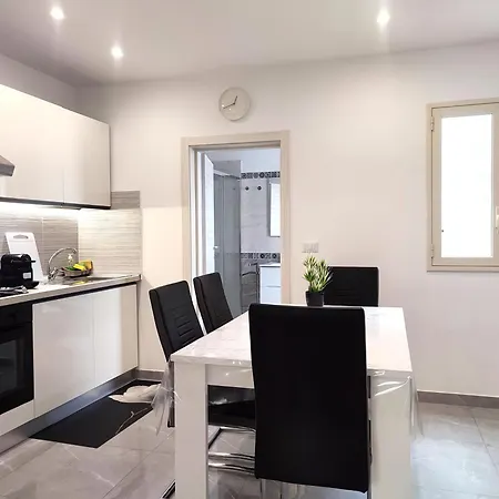 La Maison De Genevieve