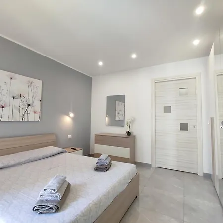 شقة La Maison De Genevieve *