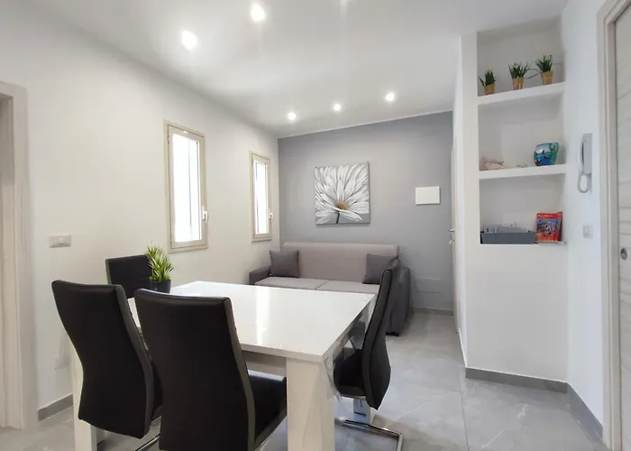 La Maison De Genevieve Appartement Aci Trezza