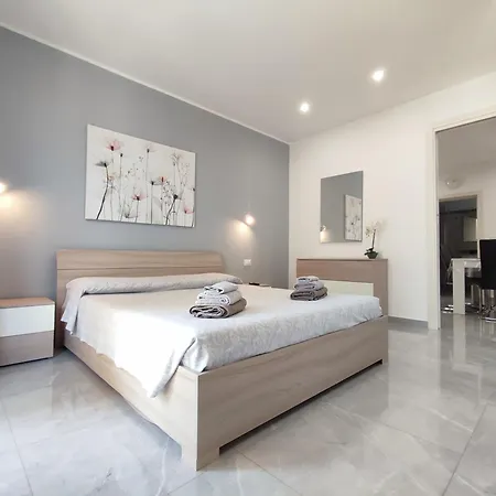 La Maison De Genevieve Aci Trezza