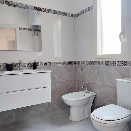 La Maison De Geneviève Aci Trezza