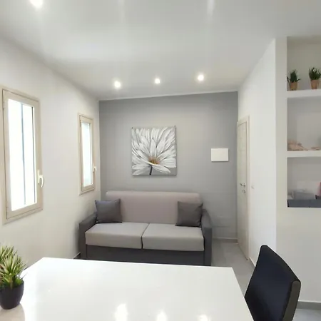 La Maison De Geneviève Aci Trezza